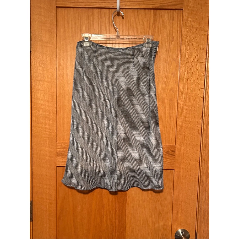 Jaclyn Smith Women Navy Blue White Chevron A-Line Midi Skirt Size 6 Small